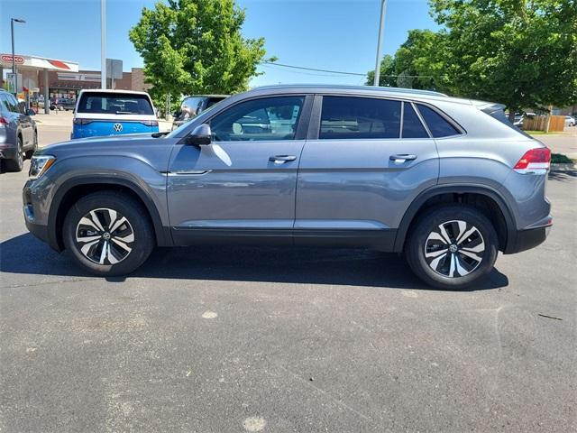 new 2025 Volkswagen Atlas Cross Sport car
