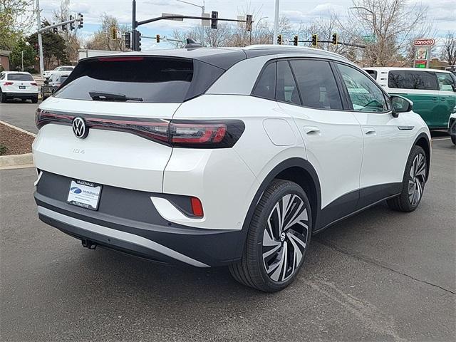 new 2025 Volkswagen ID.4 car, priced at $50,379
