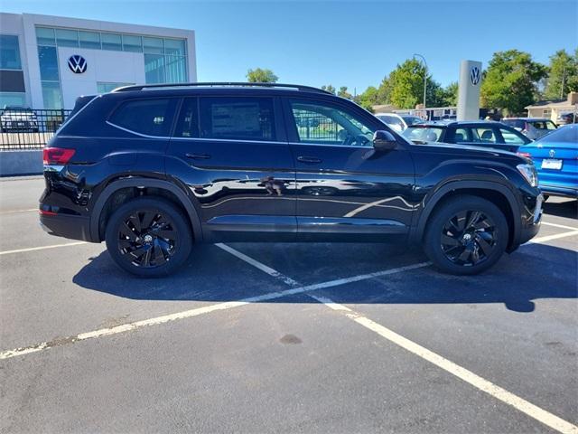 new 2024 Volkswagen Atlas car, priced at $40,283