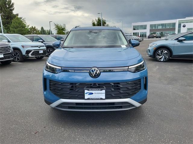 new 2025 Volkswagen Tiguan car, priced at $36,176