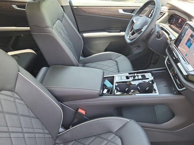 new 2025 Volkswagen Atlas car, priced at $50,093