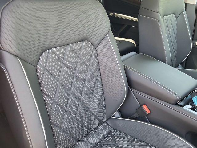 new 2025 Volkswagen Atlas car, priced at $50,093