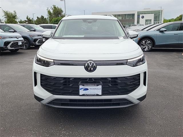 new 2025 Volkswagen Tiguan car, priced at $31,672
