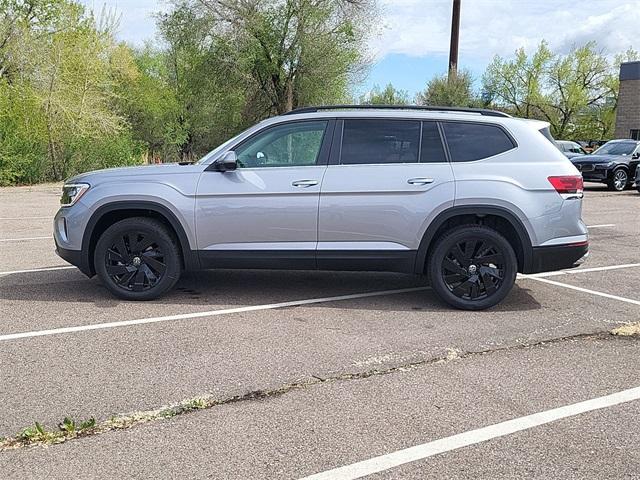 new 2025 Volkswagen Atlas car, priced at $44,353