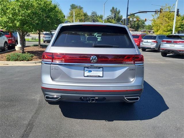 new 2024 Volkswagen Atlas car, priced at $41,125