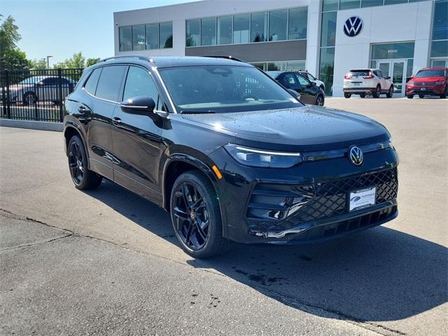 new 2025 Volkswagen Tiguan car, priced at $37,766