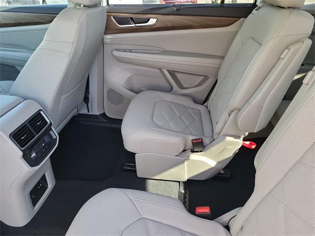 new 2026 Volkswagen Atlas car