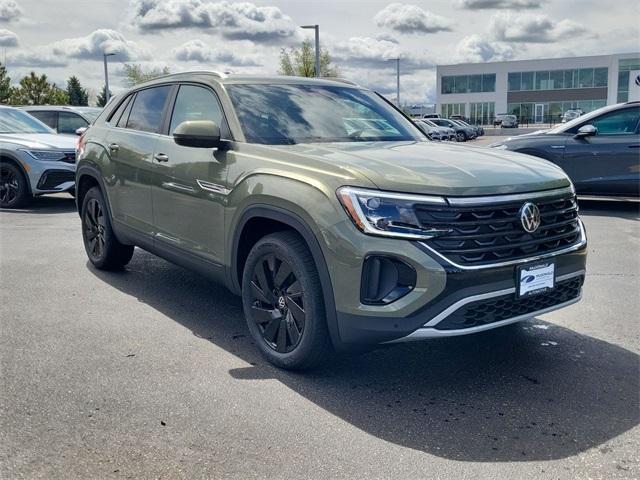 new 2025 Volkswagen Atlas Cross Sport car, priced at $43,808