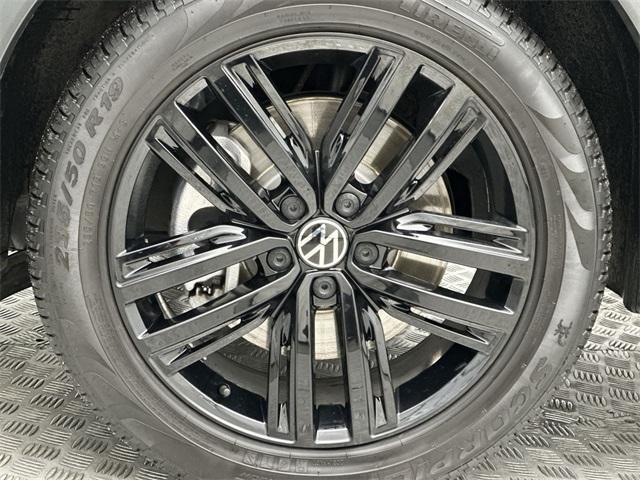 used 2022 Volkswagen Tiguan car, priced at $27,570