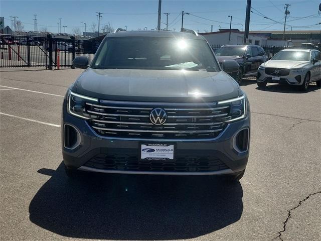 new 2025 Volkswagen Atlas car, priced at $46,714