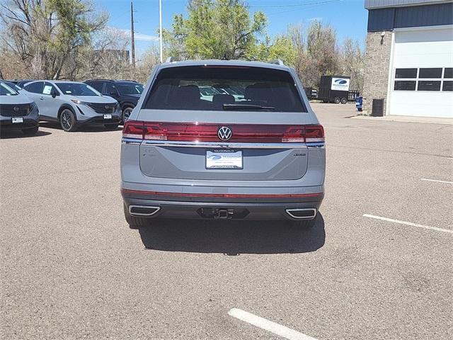 new 2025 Volkswagen Atlas car, priced at $46,714