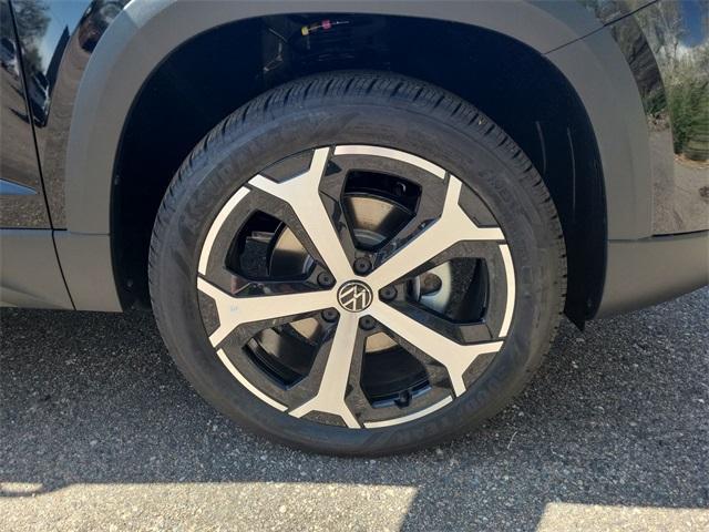 new 2025 Volkswagen Taos car, priced at $33,079