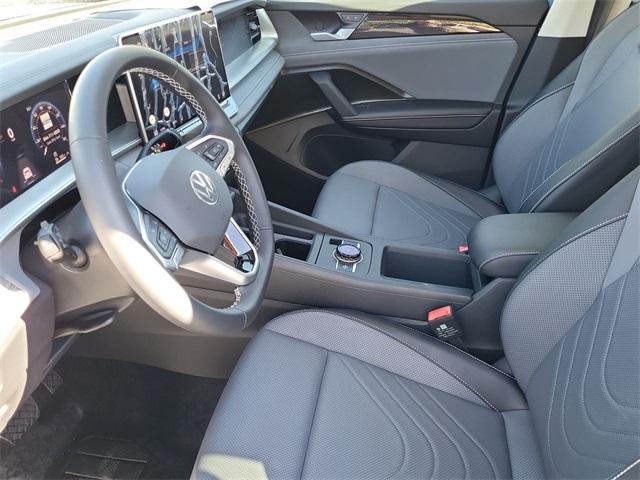 new 2025 Volkswagen Tiguan car, priced at $34,162