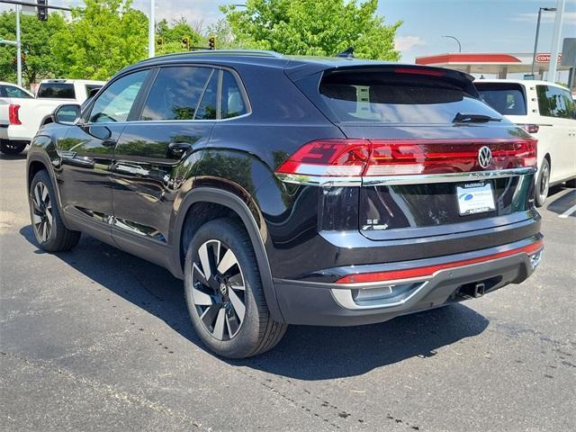 new 2025 Volkswagen Atlas Cross Sport car