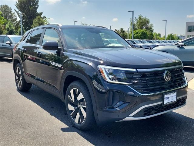 new 2025 Volkswagen Atlas Cross Sport car