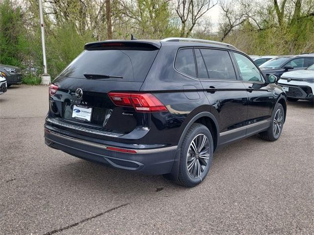 new 2024 Volkswagen Tiguan car, priced at $30,748