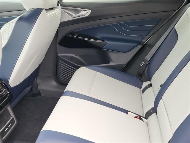new 2025 Volkswagen ID.4 car, priced at $43,433
