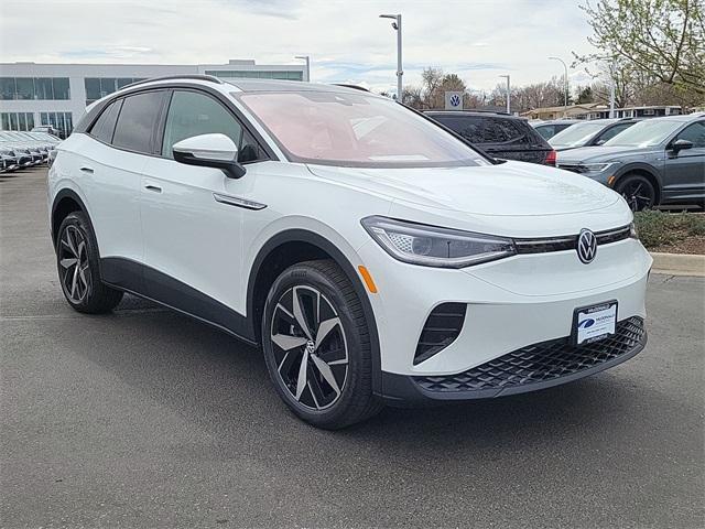 new 2025 Volkswagen ID.4 car, priced at $43,433