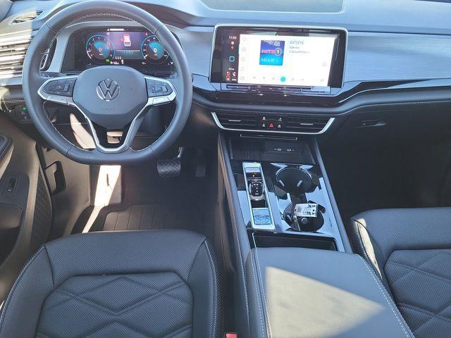 new 2026 Volkswagen Atlas Cross Sport car