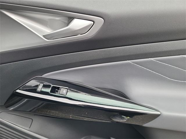 new 2025 Volkswagen ID.4 car, priced at $39,343