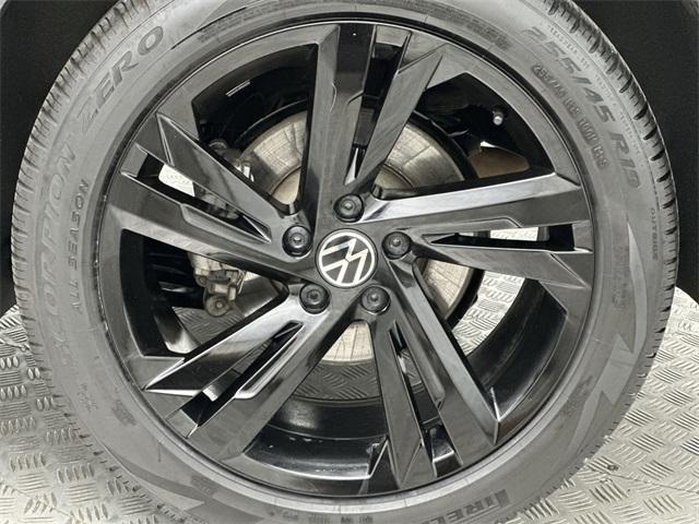 used 2024 Volkswagen Tiguan car, priced at $31,000