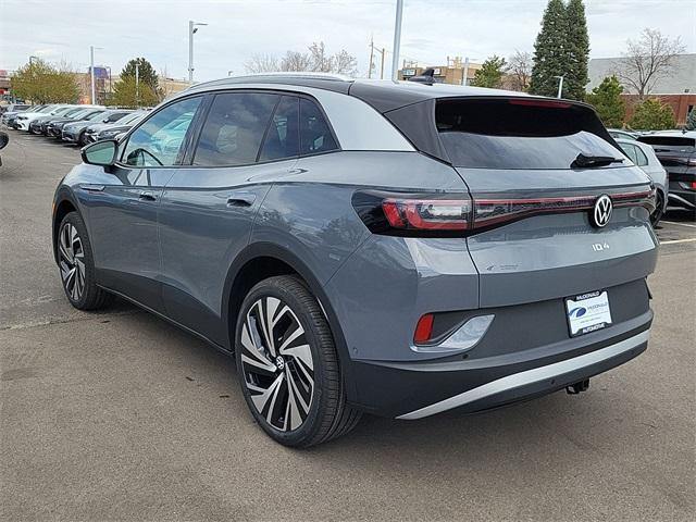new 2025 Volkswagen ID.4 car, priced at $46,093