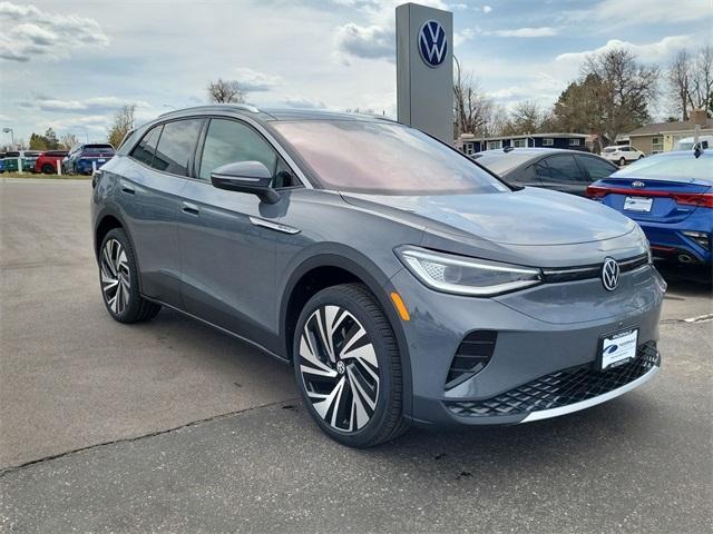 new 2025 Volkswagen ID.4 car, priced at $46,093