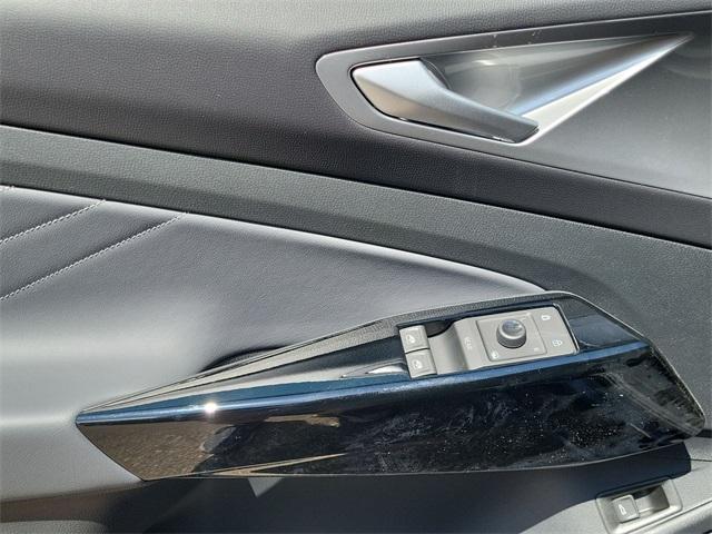 new 2025 Volkswagen ID.4 car, priced at $42,997