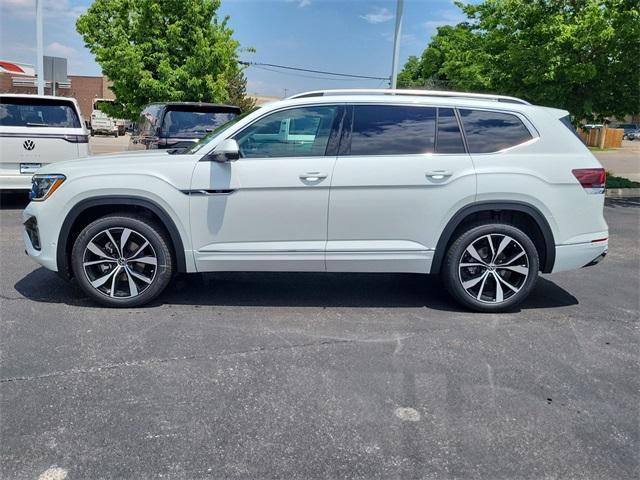 new 2025 Volkswagen Atlas car, priced at $50,651