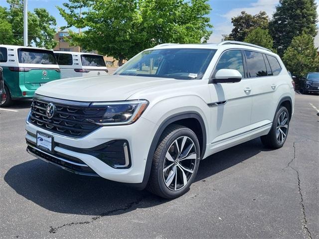 new 2025 Volkswagen Atlas car, priced at $50,651