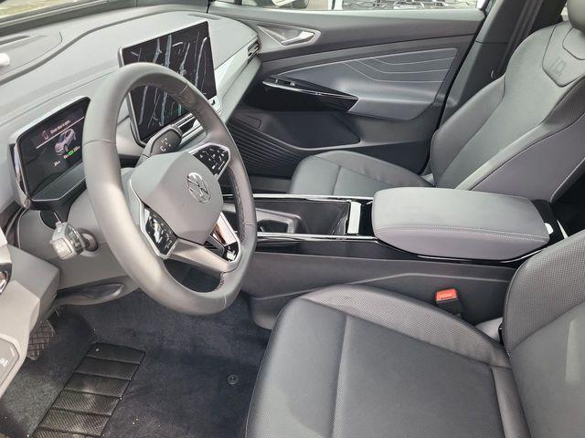 new 2025 Volkswagen ID.4 car, priced at $48,193