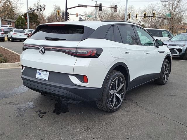 new 2025 Volkswagen ID.4 car, priced at $43,433