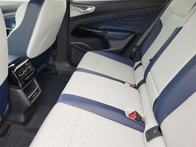 new 2025 Volkswagen ID.4 car, priced at $43,433