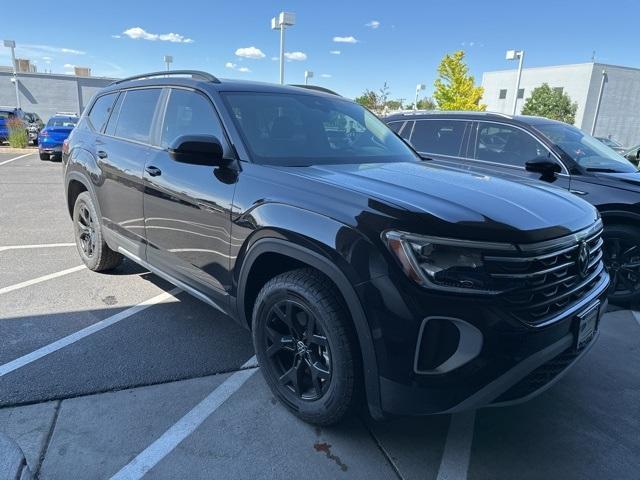 used 2025 Volkswagen Atlas car, priced at $45,900