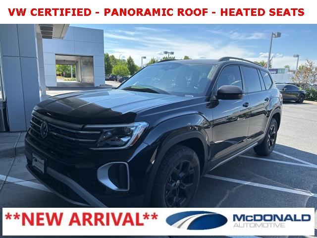 used 2025 Volkswagen Atlas car, priced at $45,900