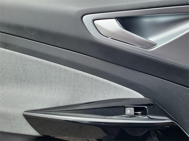 new 2025 Volkswagen ID.4 car, priced at $38,060