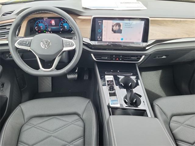 new 2025 Volkswagen Atlas car, priced at $44,353