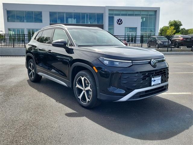 new 2025 Volkswagen Tiguan car, priced at $33,965