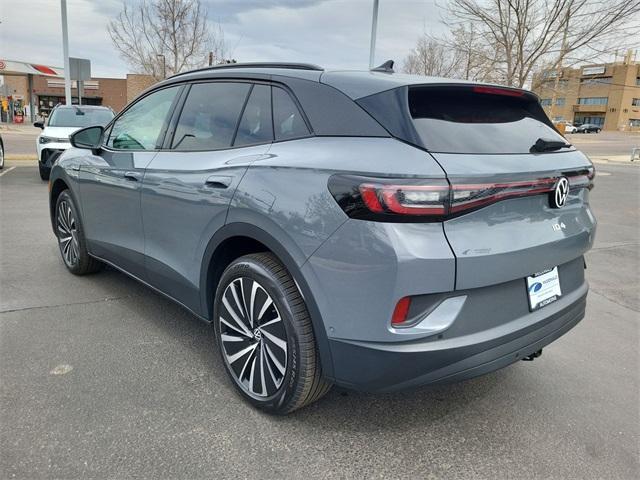 new 2025 Volkswagen ID.4 car, priced at $38,060
