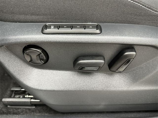 used 2024 Volkswagen Tiguan car, priced at $31,551