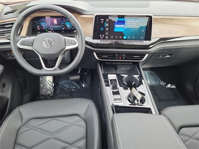 new 2025 Volkswagen Atlas car, priced at $44,376