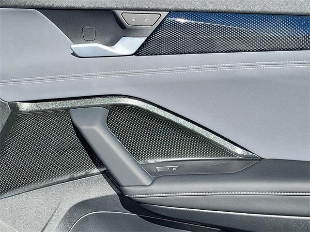 new 2025 Volkswagen Tiguan car, priced at $33,725