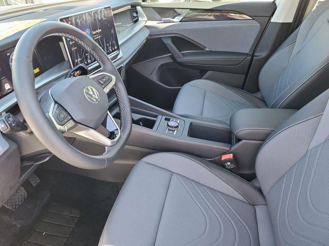 new 2025 Volkswagen Tiguan car, priced at $33,475