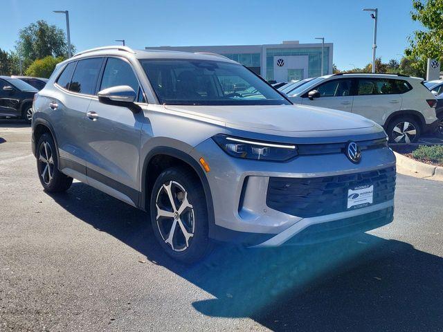 new 2025 Volkswagen Tiguan car, priced at $33,475