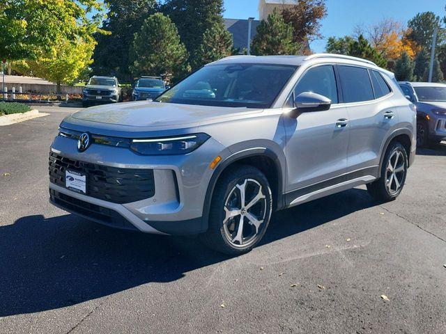 new 2025 Volkswagen Tiguan car, priced at $33,475