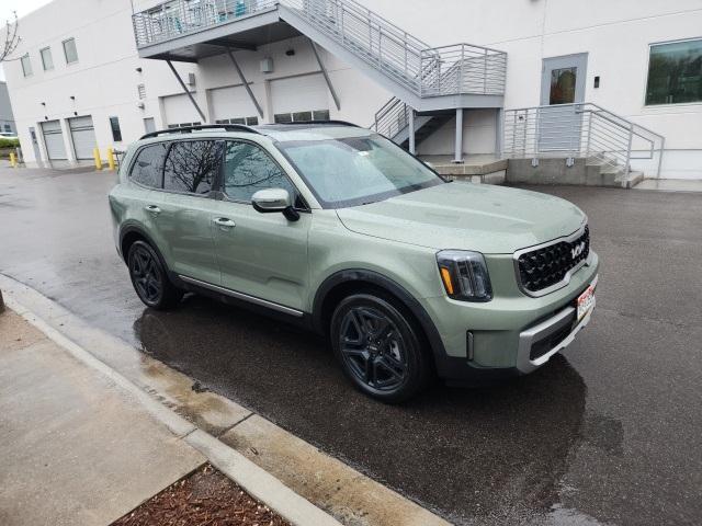 used 2023 Kia Telluride car, priced at $40,416