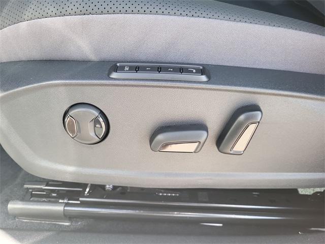 new 2025 Volkswagen ID.4 car, priced at $46,529