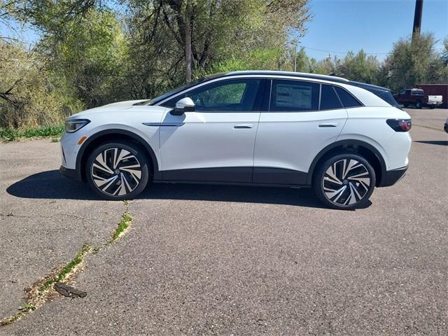 new 2025 Volkswagen ID.4 car, priced at $46,529