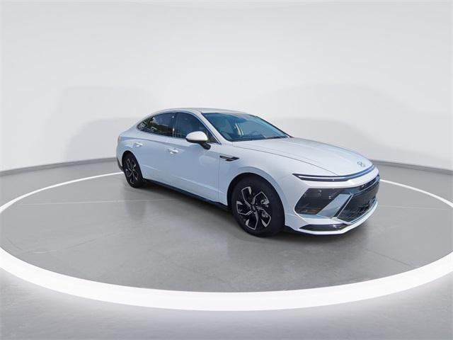 new 2025 Hyundai Sonata car, priced at $29,766