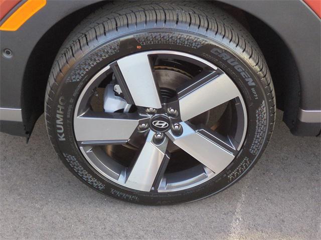 used 2025 Hyundai Santa Fe car, priced at $43,981